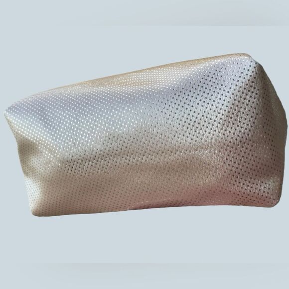 Vince Camuto Makeup Toiletries Travel Bag - Picture 6 of 10